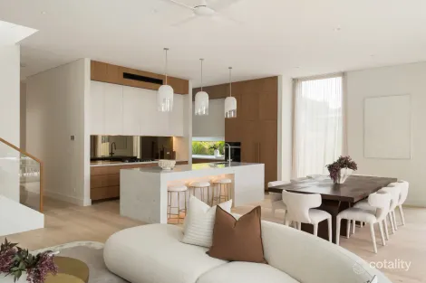 Property photo of 28 Baringa Road Northbridge NSW 2063