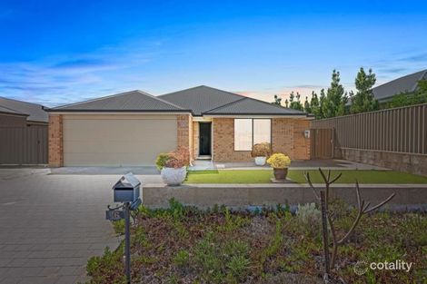 16 Hazelgrove Cres, Millbridge, WA 6232