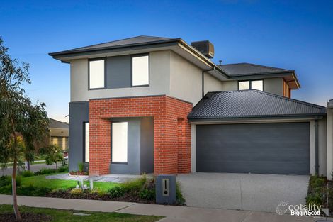 Property photo of 10 Somerton Avenue Donnybrook VIC 3064