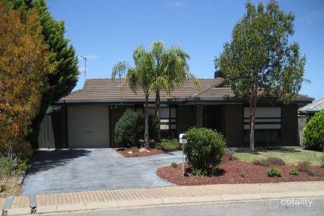 24 Birch Gr, Craigmore, SA 5114