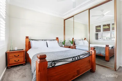 Property photo of 3 Brookfield Avenue Warilla NSW 2528