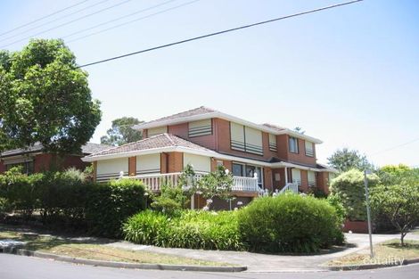 10 Soderlund Dr, Doncaster, VIC 3108