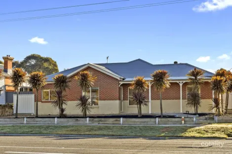 Property photo of 38 Peg Leg Road Eaglehawk VIC 3556