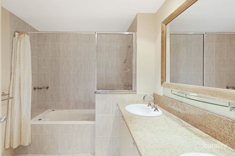 Property photo of 1219/2-10 Greenslopes Street Cairns North QLD 4870