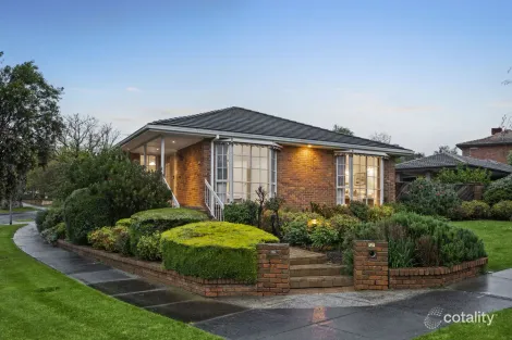 31 Howell Dr, Berwick, VIC 3806