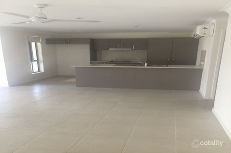 Property photo of 2/52 Superior Boulevard Andergrove QLD 4740