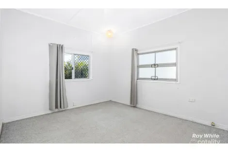 Property photo of 146 Matthew Flinders Drive Cooee Bay QLD 4703