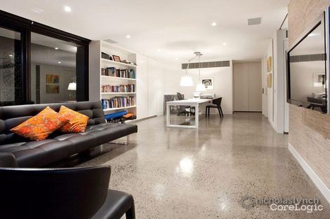 Property photo of 5 Orchard Lane Mount Eliza VIC 3930