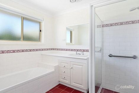 Property photo of 14 Wahroonga Drive Hillvue NSW 2340