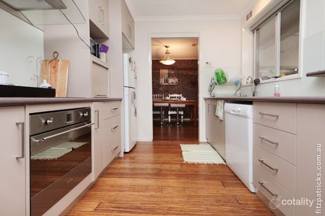 Property photo of 46 Jasmin Crescent Lake Albert NSW 2650