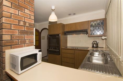 Property photo of 5 Passiflora Drive Forrestfield WA 6058