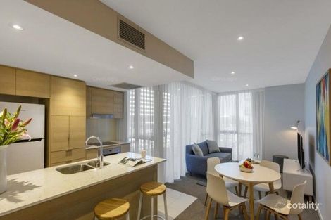 Property photo of 901/2663 Gold Coast Highway Broadbeach QLD 4218
