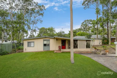 Property photo of 1 Parkside Drive Charmhaven NSW 2263