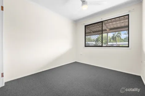 Property photo of 17 Limpet Close Trinity Beach QLD 4879
