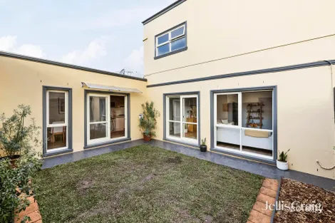 Property photo of 2/15 Caleb Street Bentleigh East VIC 3165