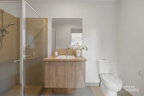 Property photo of 17 Athletic Circuit Clyde VIC 3978