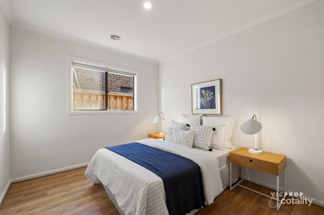 Property photo of 17 Athletic Circuit Clyde VIC 3978