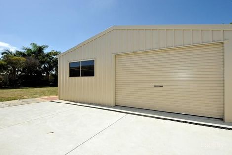 Property photo of 7 Tana Court Waikiki WA 6169