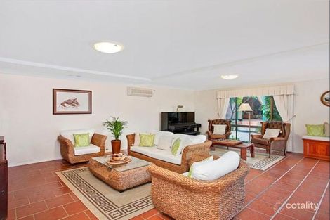 Property photo of 18 Hibiscus Close Alfords Point NSW 2234