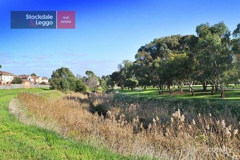 Property photo of 16 Collared Close Bundoora VIC 3083