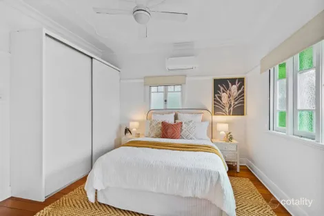 Property photo of 151 Cracknell Road Tarragindi QLD 4121