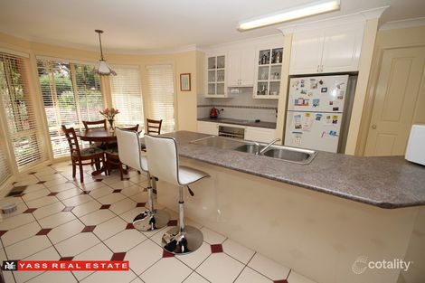 Property photo of 10 Walker Place Yass NSW 2582