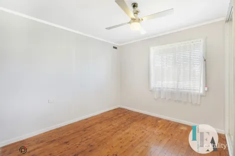 Property photo of 70 Benaud Crescent Warilla NSW 2528