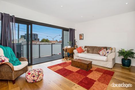 Property photo of 203/481 South Road Bentleigh VIC 3204