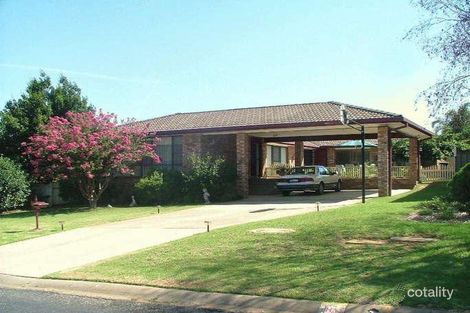 26 Nambucca Cct, Cowra, NSW 2794