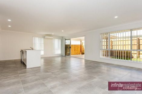Property photo of 12 Archer Crescent Redbank Plains QLD 4301