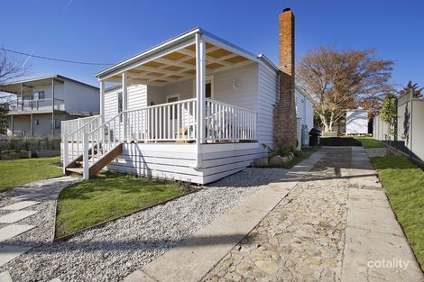 Property photo of 1 John Crescent Beechworth VIC 3747