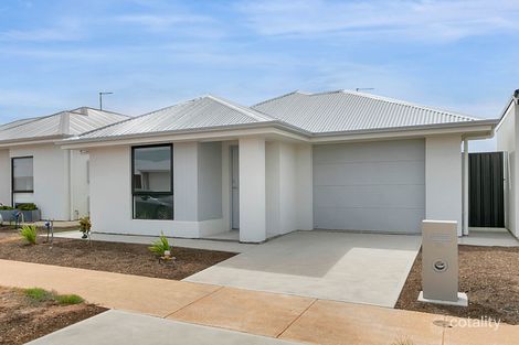 Property photo of 10 Anthony Court Munno Para Downs SA 5115