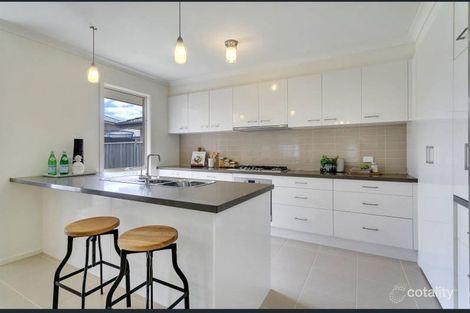 Property photo of 144 Sandhurst Boulevard Sandhurst VIC 3977