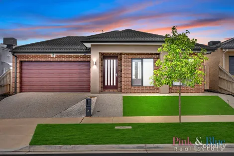 39 Restful Way, Rockbank, VIC 3335