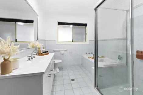 Property photo of 1 Reef Close Port Macquarie NSW 2444