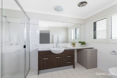 Property photo of 7/7 Greenway Circuit Mount Ommaney QLD 4074
