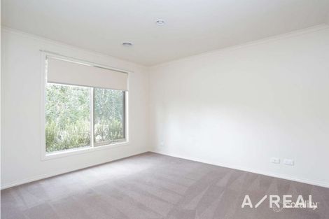 Property photo of 9 Chong Court Berwick VIC 3806