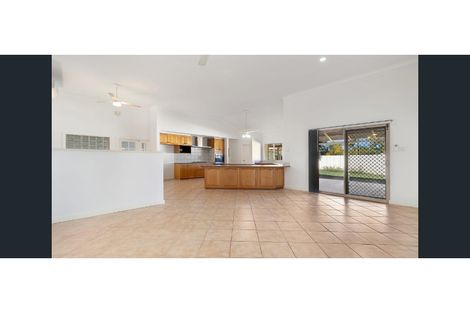 Property photo of 11 Comrie Court Baynton WA 6714