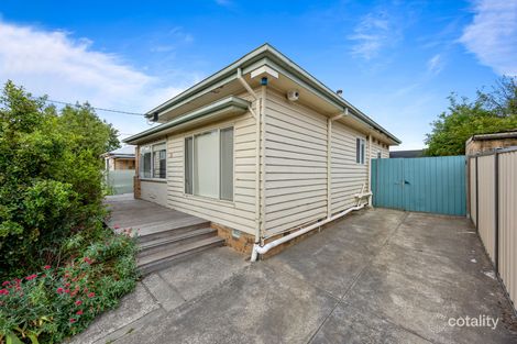 23 Edwards St, Sebastopol, VIC 3356