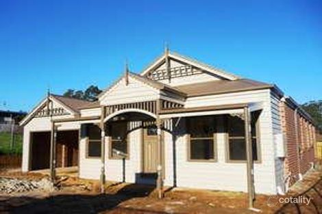 Property photo of 5 Palm Square Drouin VIC 3818