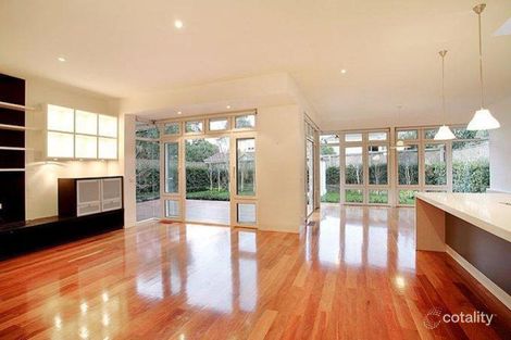 Property photo of 31 Renwick Street Glen Iris VIC 3146