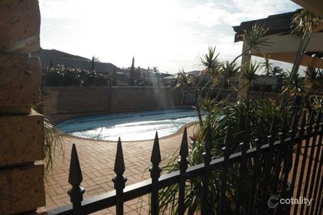Property photo of 4 Toulon Grove Coogee WA 6166