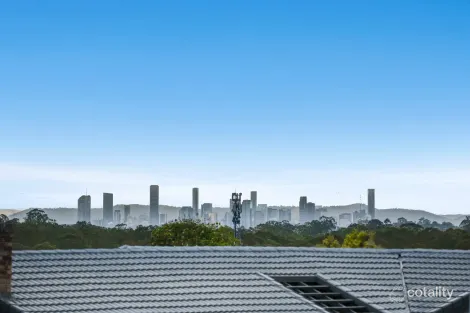 Property photo of 12 Wallen Place Wynnum West QLD 4178