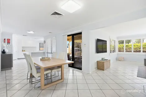 Property photo of 43 Tuggerah Circuit Flinders NSW 2529