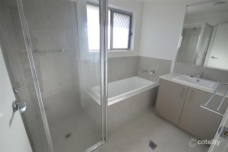 Property photo of 16 Fin Street Fern Bay NSW 2295