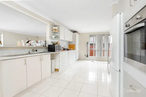 Property photo of 17 Bluegum Avenue Prestons NSW 2170