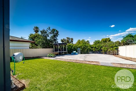 Property photo of 11 Fernleigh Road Turvey Park NSW 2650