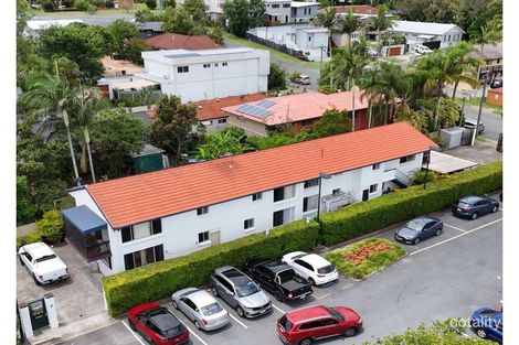 8 Clayton St, Labrador, QLD 4215