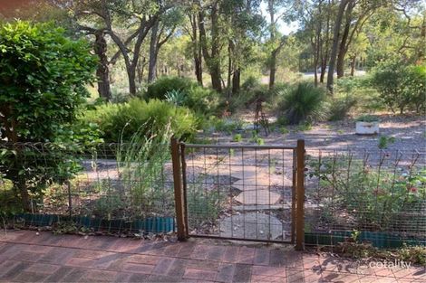 1825 Jacoby St, Mundaring, WA 6073