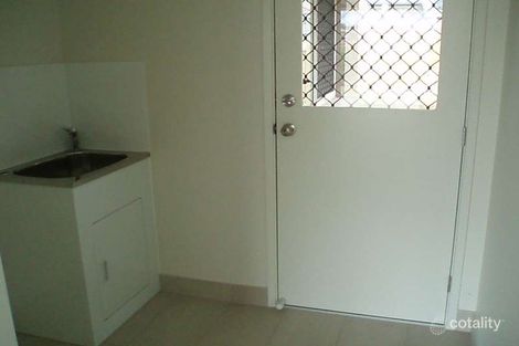 Property photo of 23 McLachlan Circuit Willow Vale QLD 4209